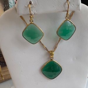 Exquisite Estate Sale Find, Faceted Gemstone Set